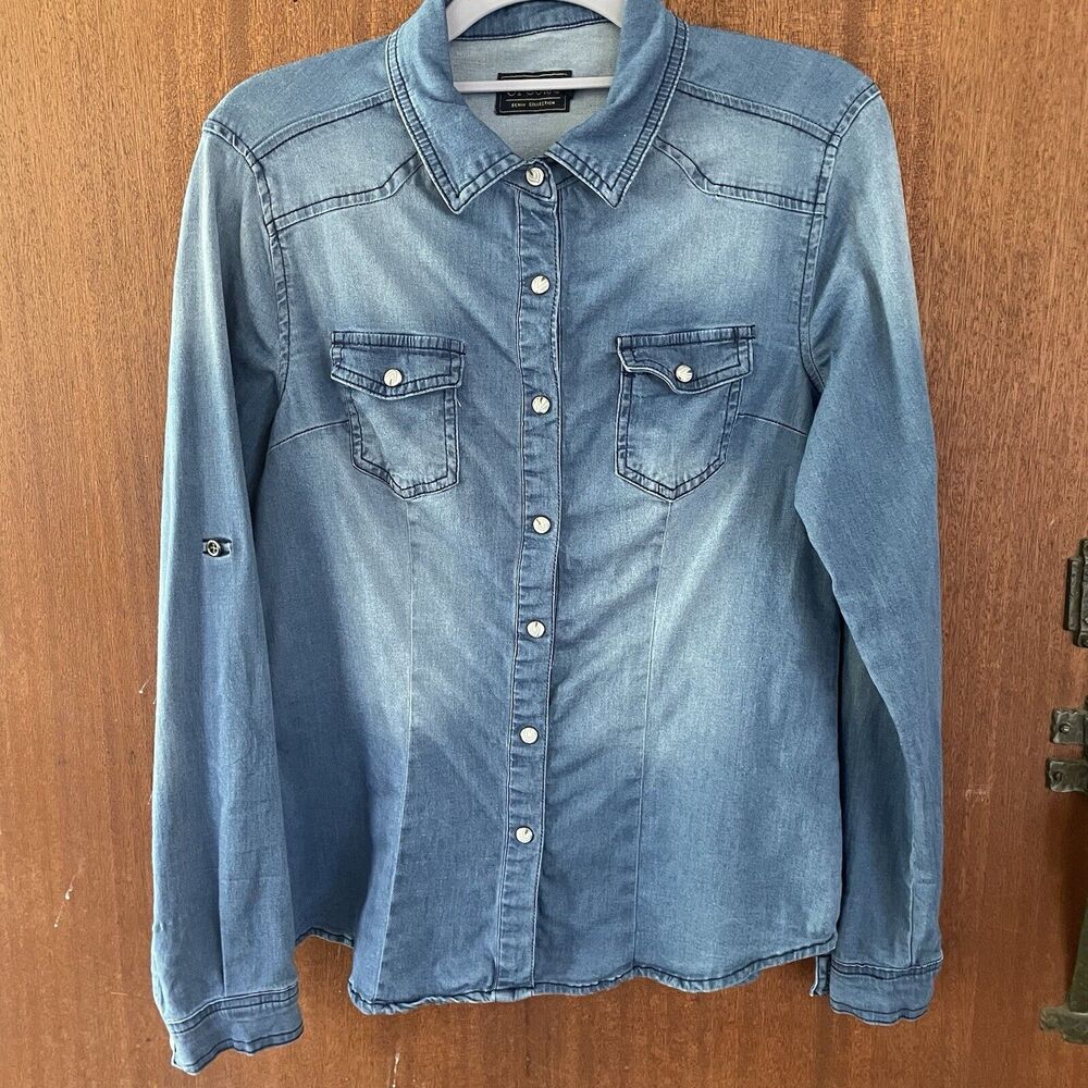 Ci Sono Women's Blue Chambray Denim Button Down Pearl Snap Shirt Size S
